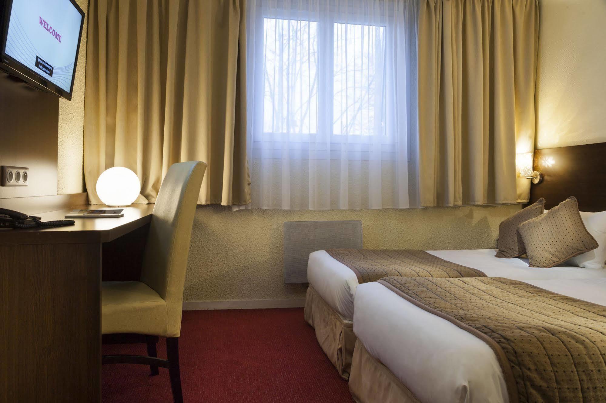 The Originals City, Hotel Paris Sud, Orly-Draveil Zewnętrze zdjęcie